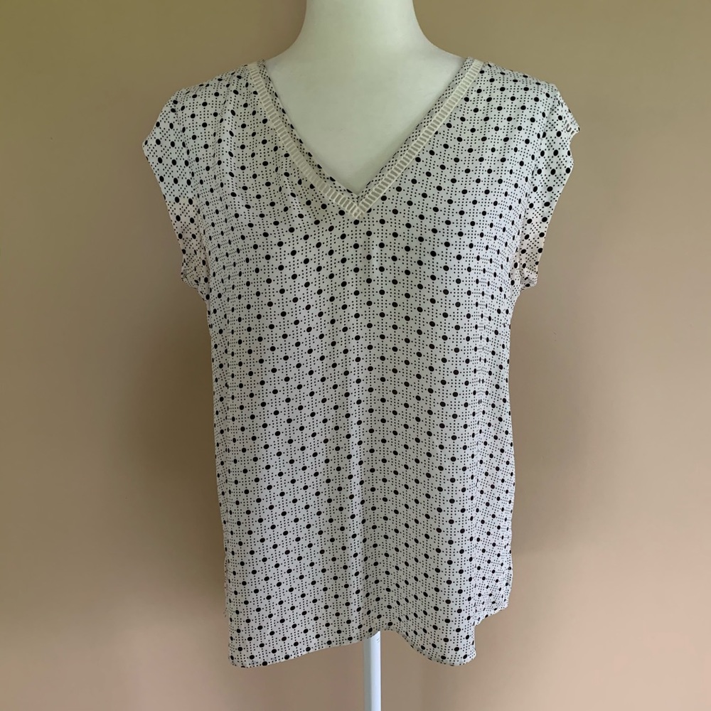 DR2 Polka Dot Tank Blouse (Size Medium)